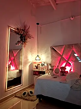 MariaPau 83 online show from 19, 12, 2025