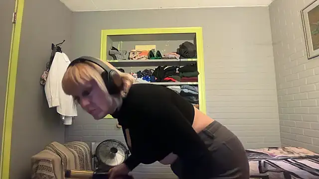 Soaponarope007 online show from 14, 6, 2026