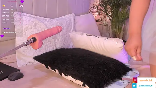pamela doll3 online show from 24, 1, 2025