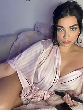 Snapshot of Celinaax chatting on 17, 5, 2026 Celinaax online show from 17, 5, 2026
