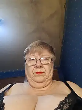Snapshot of Lena_Gaby chatting on 3, 5, 2026 Lena Gaby online show from 3, 5, 2026