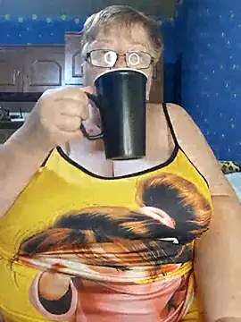 Snapshot of Lena_Gaby chatting on 9, 7, 2026 Lena Gaby online show from 9, 7, 2026