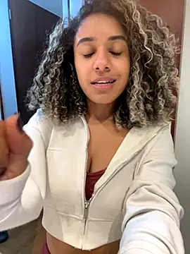 Snapshot of Belkaj chatting on 24, 10, 2025 Belkaj online show from 24, 10, 2025