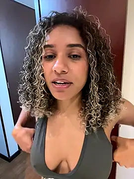 Snapshot of Belkaj chatting on 27, 10, 2025 Belkaj online show from 27, 10, 2025