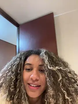 Snapshot of Belkaj chatting on 6, 11, 2025 Belkaj online show from 6, 11, 2025