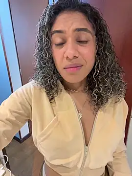 Snapshot of Belkaj chatting on 18, 11, 2025 Belkaj online show from 18, 11, 2025