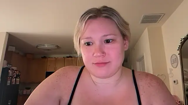 PiggyRose online show from 13, 7, 2026