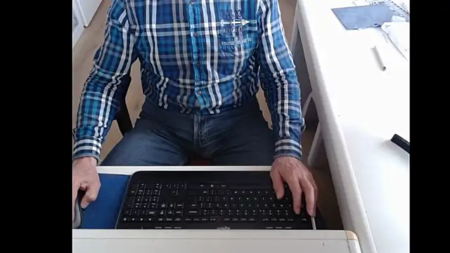 dutchpornking online show from 10, 3, 2025