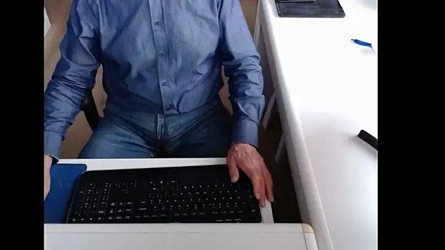 dutchpornking online show from 19, 10, 2025