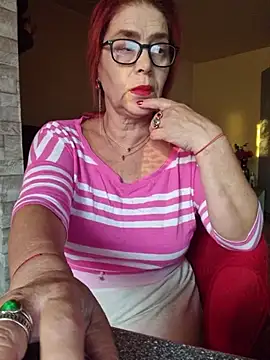 Chriss Tinaa online show from 15, 7, 2026