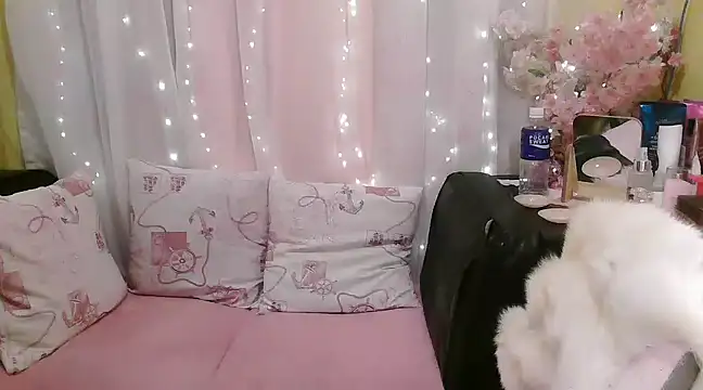 Snapshot of OhmyPinay chatting on 26, 1, 2025 OhmyPinay online show from 26, 1, 2025