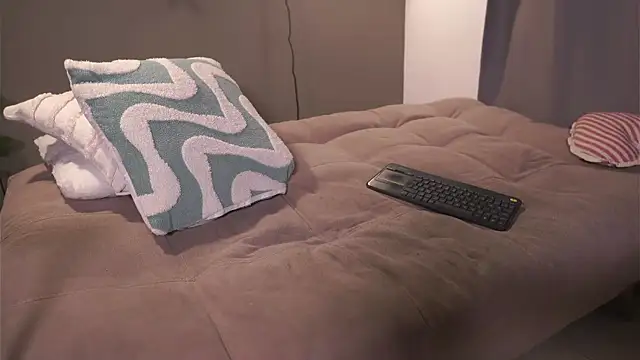 Snapshot of HannahEvanss chatting on 11, 2, 2026 HannahEvanss online show from 11, 2, 2026