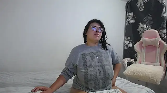 mabigomez00 online show from 9, 10, 2025