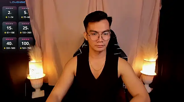 Snapshot of 000batman000 chatting on 10, 2, 2025 000batman000 online show from 10, 2, 2025