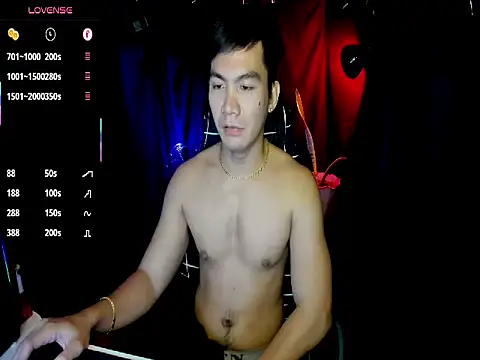 Snapshot of 000batman000 chatting on 2, 3, 2026 000batman000 online show from 2, 3, 2026