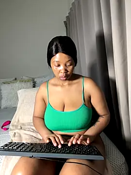 cherrybabe76 online show from 28, 10, 2025