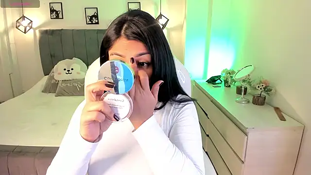 Catalinaa martinez online show from 11, 9, 2025