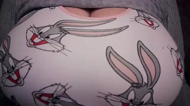 Snapshot of AnnyelinnaLove chatting on 7, 2, 2026 AnnyelinnaLove online show from 7, 2, 2026