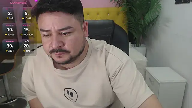 Snapshot of oso_dirty_ chatting on 27, 2, 2025 oso dirty  online show from 27, 2, 2025