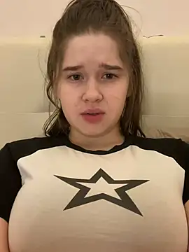 HornyGirlH online show from 10, 2, 2025