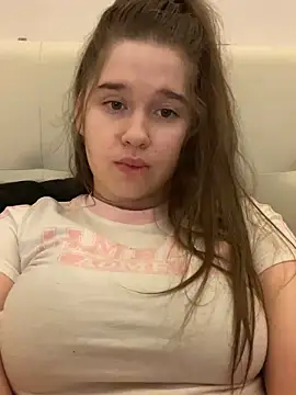 HornyGirlH online show from 6, 3, 2025