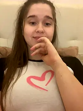 HornyGirlH online show from 21, 10, 2025