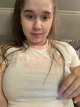 HornyGirlH online show from 31, 7, 2026
