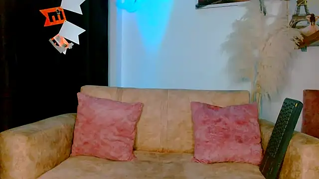 veronica villalba online show from 2, 11, 2025