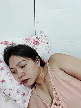 MissKitty31 online show from 7, 2, 2025