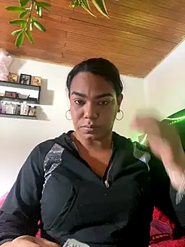 NatiBrunet online show from 10, 11, 2025