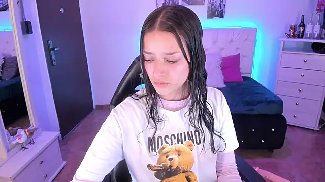 Amaia Daniells online show from 20, 12, 2024