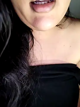 Annerae online show from 4, 4, 2026