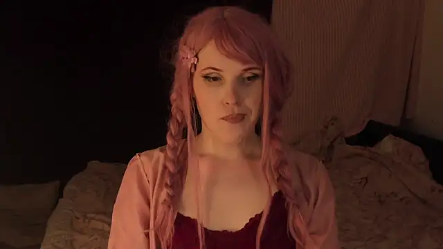 EffieMinki online show from 13, 1, 2025