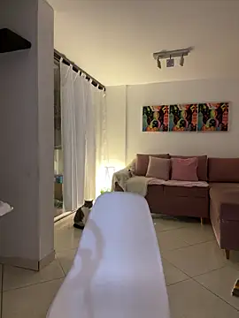 mariam hill online show from 26, 1, 2025