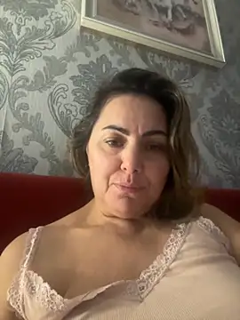 Emma roqueen online show from 19, 9, 2025