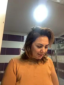 Emma roqueen online show from 22, 11, 2025