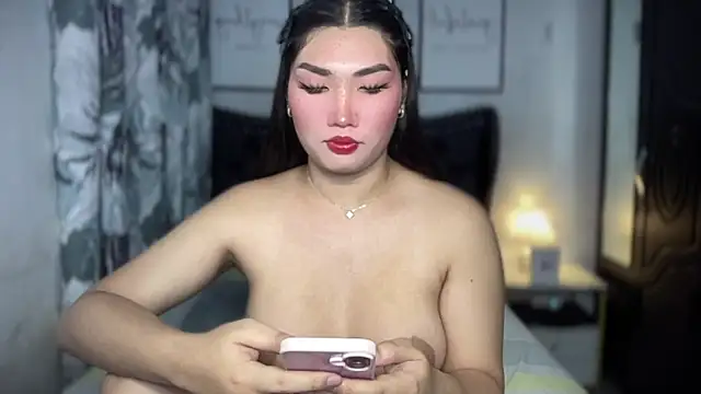 Snapshot of Miss_Deliciousness chatting on 19, 4, 2026 Miss Deliciousness online show from 19, 4, 2026