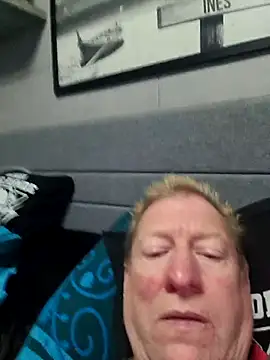 tomtom111111 online show from 17, 9, 2025