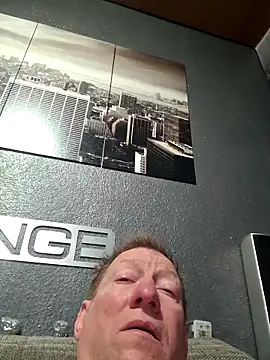 tomtom111111 online show from 5, 12, 2025