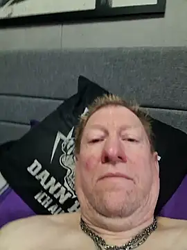 tomtom111111 online show from 15, 3, 2026