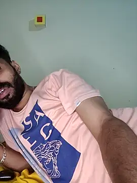 Snapshot of FearingForm chatting on 6, 10, 2025 FearingForm online show from 6, 10, 2025