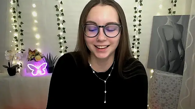 SweetPrincess  online show from 13, 3, 2025