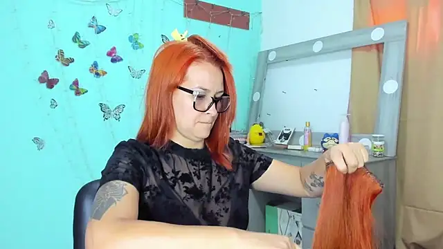 Britney taylor  online show from 19, 9, 2025