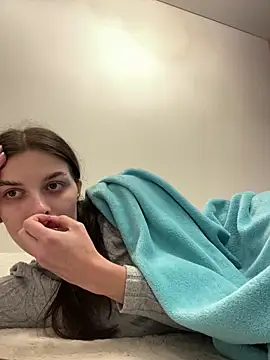 little belucci online show from 2, 10, 2025