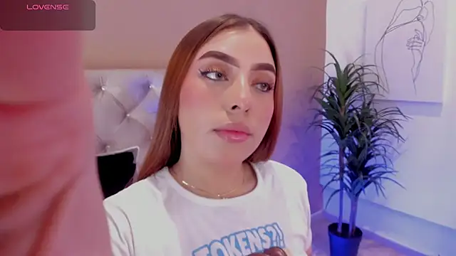 MaddyyLennon online show from 6, 2, 2025