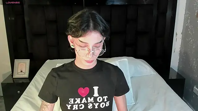 AndyWiilliams online show from 7, 2, 2025