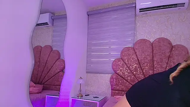 Snapshot of leon_gaby chatting on 5, 2, 2026 leon gaby online show from 5, 2, 2026