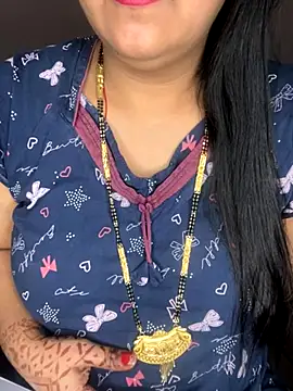 Zoya Varma004 online show from 3, 11, 2025