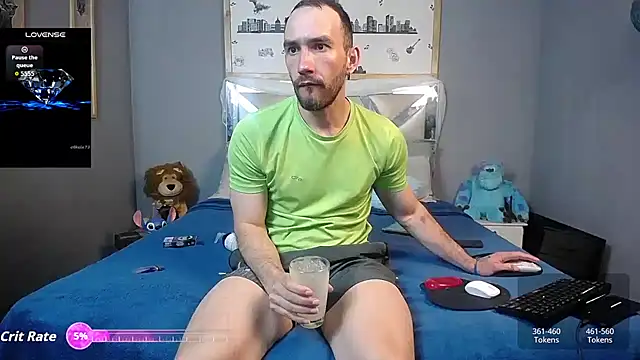 Danny hot fun online show from 4, 10, 2025