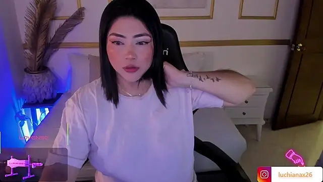 lucy26  online show from 26, 2, 2025